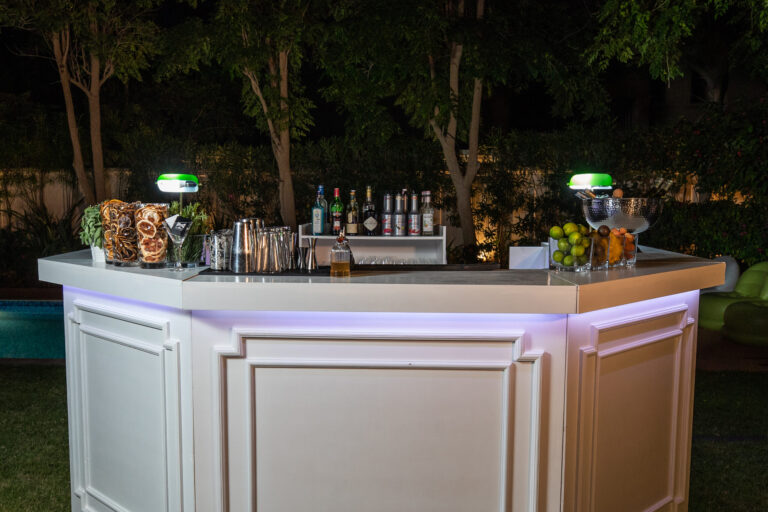 RARE0006 The LiquiNeers bartending services for weddings